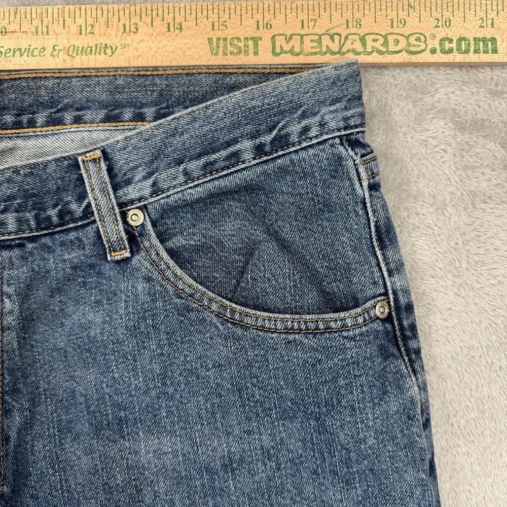 Levis very slight